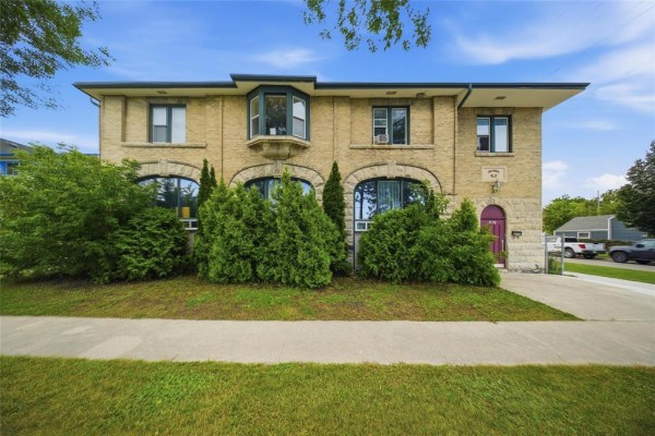 410 Cathedral Avenue, Winnipeg, MB R2W0X8 Photo 4