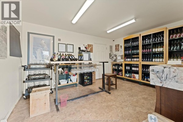 410 County Rd 50 West, Essex, ON, photo 2
