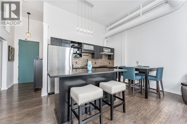 4pc Bathroom - 410 King Street W Unit# 508, Kitchener, ON N2G1C3 Photo 5