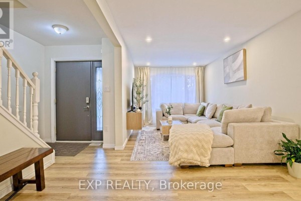 Living room - 410 King William Street, Hamilton, ON L8L1P7 Photo 4