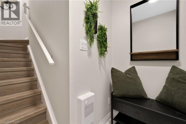 4pc Ensuite bath - 410 Northfield Drive W Unit# E5, Waterloo, ON N2V0J3 Photo 5