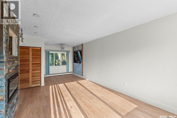 Bedroom - 410 P Avenue N, Saskatoon, SK S7L2V9 Photo 4