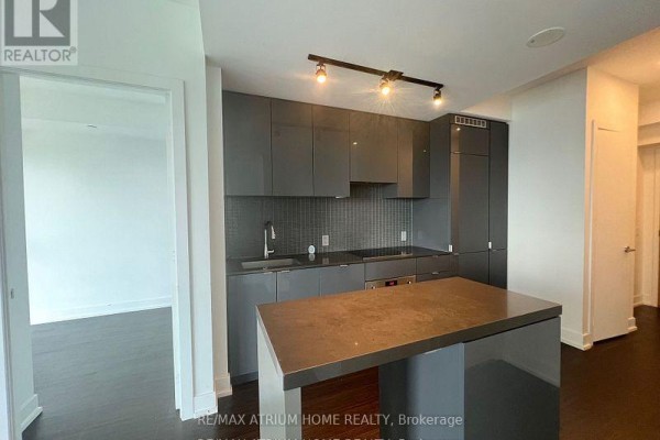 4101 - 7 Grenville Street, Toronto, ON M4Y0E9 Photo 4