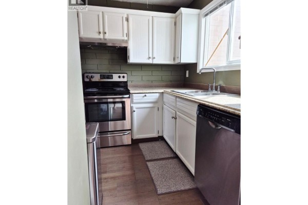 4pc Bathroom - 4102 24 Avenue Unit# 2, Vernon, BC V1T1M2 Photo 5