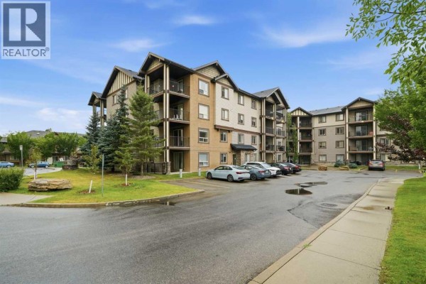 4pc Bathroom - 4103, 60 Panatella Street Nw, Calgary, AB T3K0M4 Photo 2