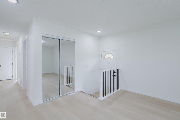 Primary Bedroom - 4103 111a St Nw, Edmonton, AB T6J1G6 Photo 5