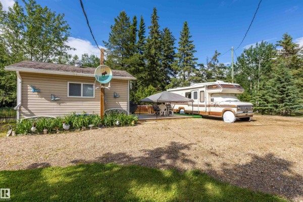 4103 Sylvan Cv, Rural Lac Ste  Anne County, AB, photo 2