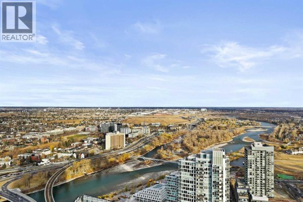 Kitchen - 4104, 530 3 Street Se, Calgary, AB T2G2L8 Photo 2
