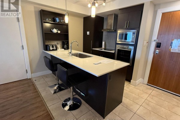 4104/4106 - 9 Harbour Street, Collingwood, ON L9Y5C5 Photo 3