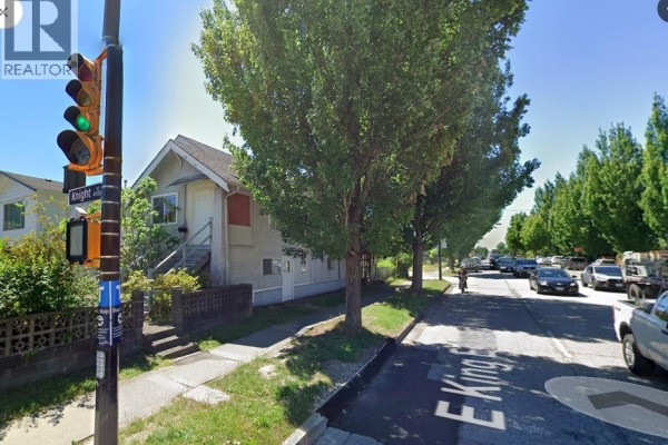 4105 Knight Street, Vancouver, BC V5N3M1 Photo 4