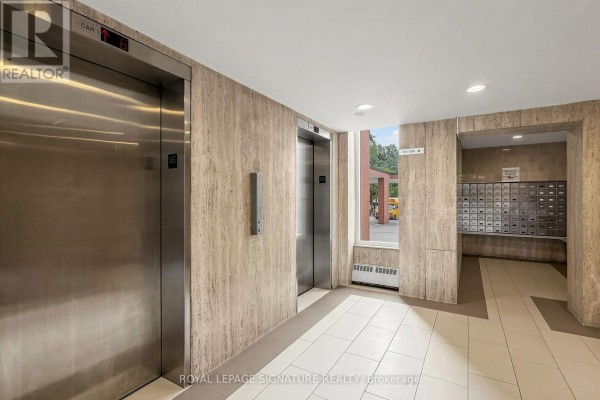 411 - 100 Leeward Glenway, Toronto, ON, photo 3