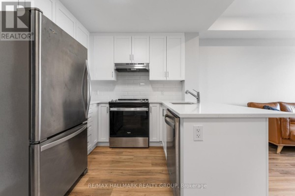 411 - 1350 Hemlock Road, Ottawa, ON K1K5C2 Photo 5