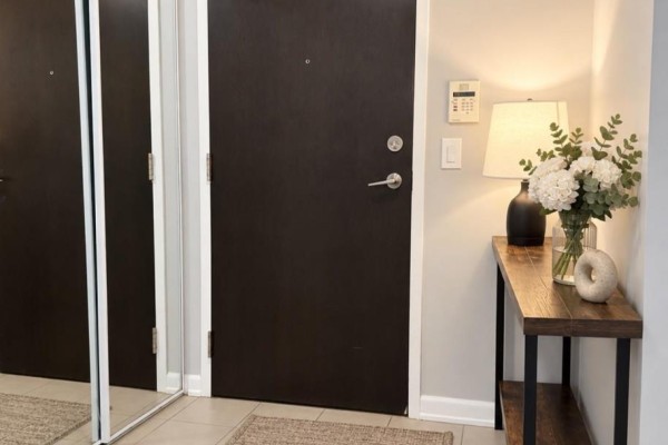 Bedroom - 411 - 215 Sherway Gardens Road, Toronto, ON M9C0A4 Photo 5