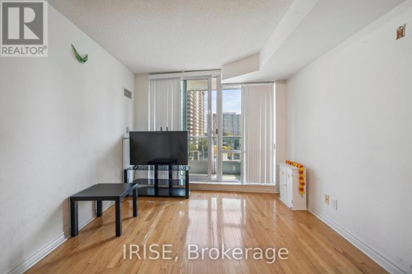 411 - 33 Elm Drive, Mississauga, ON L5B4L2 Photo 4