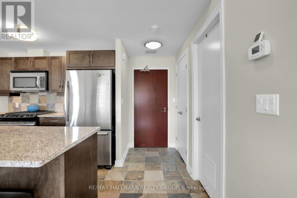 Primary Bedroom - 411 - 575 Byron Avenue, Ottawa, ON K2A1R7 Photo 4