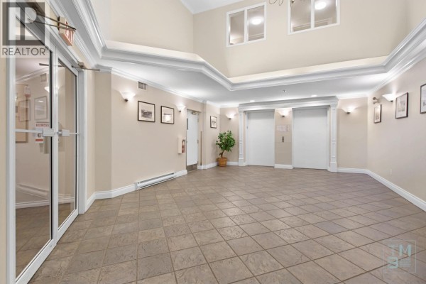 411 128 W 8th Street, North Vancouver, BC V7M3M1 Photo 3