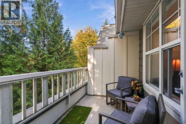 411 960 Lynn Valley Road, North Vancouver, BC V7J3V6 Photo 2