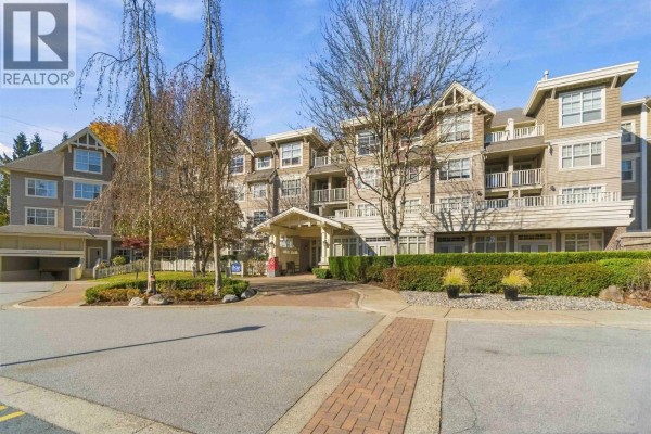 411 960 Lynn Valley Road, North Vancouver, BC V7J3V6 Photo 4