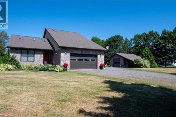 Utility room - 411 Champagne Road, Sturgeon Falls, ON P2B2L9 Photo 3