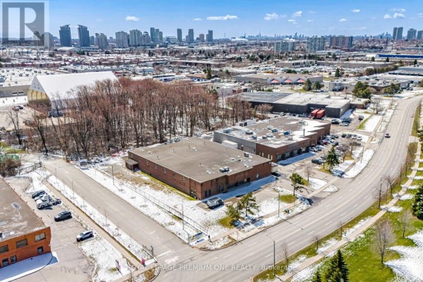 411 Nugget Avenue, Toronto, ON M1S4G3 Photo 2
