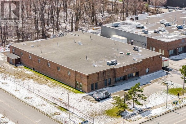 411 Nugget Avenue, Toronto, ON M1S4G3 Photo 3