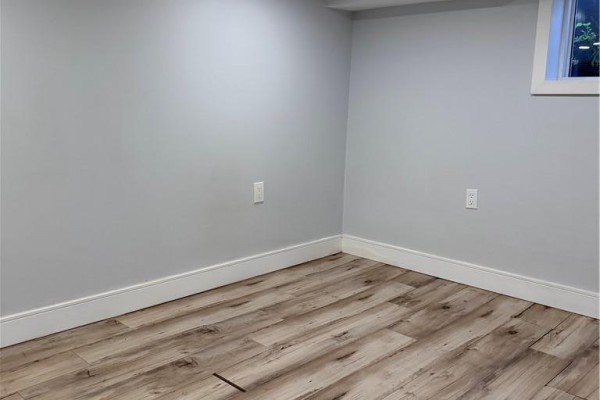 Kitchen - 411 Paling Avenue Unit# Lower, Hamilton, ON L8H5K3 Photo 4