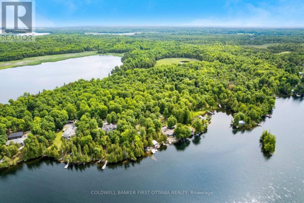 411 Pickerel Bay Road, Lanark Highlands, ON, photo 3