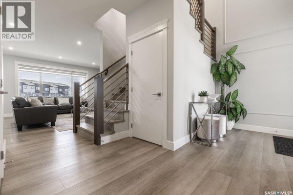 5pc Ensuite bath - 411 Sharma Crescent, Saskatoon, SK S7W0Y4 Photo 3