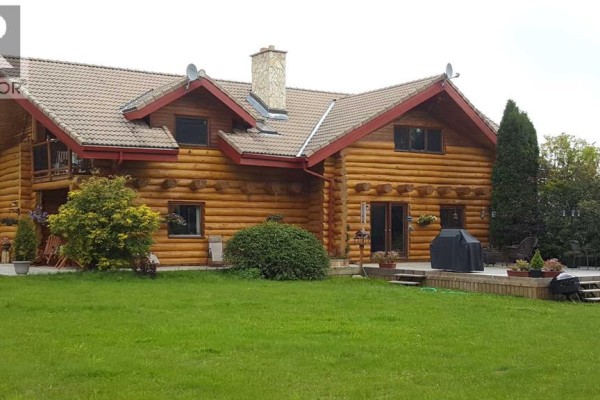 411048c Buster Creek Road, Rural Clearwater County, AB T4T1A5 Photo 5