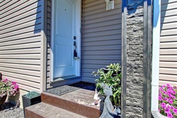 4111 58 Street Ne, Calgary, AB, photo 2