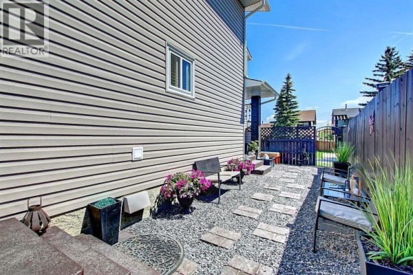4111 58 Street Ne, Calgary, AB, photo 3
