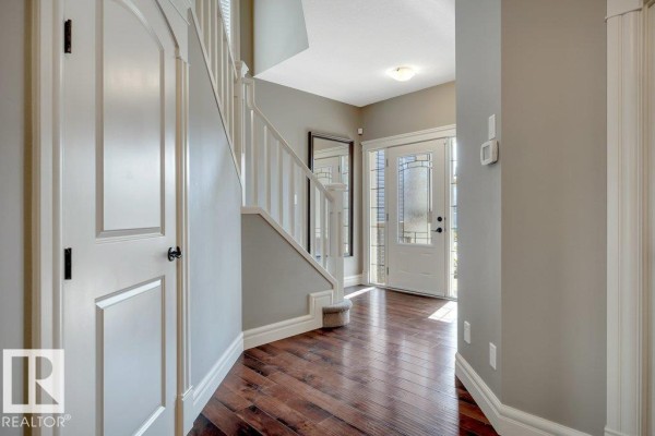 Family room - 4112 Summerland Dr, Sherwood Park, AB T8H0K3 Photo 4