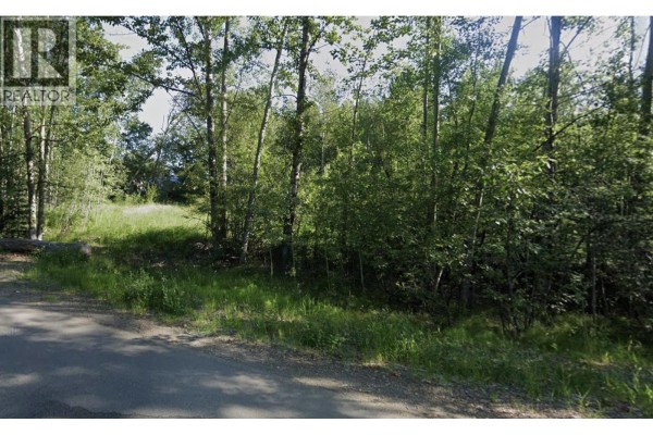 4114 Balsum Road, Prince George, BC V2K1Z9 Photo 3