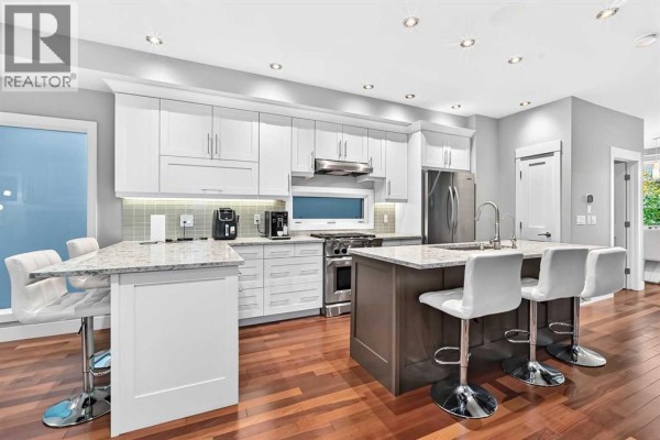 Kitchen - 4117 16a Street Sw, Calgary, AB T2G3T7 Photo 3