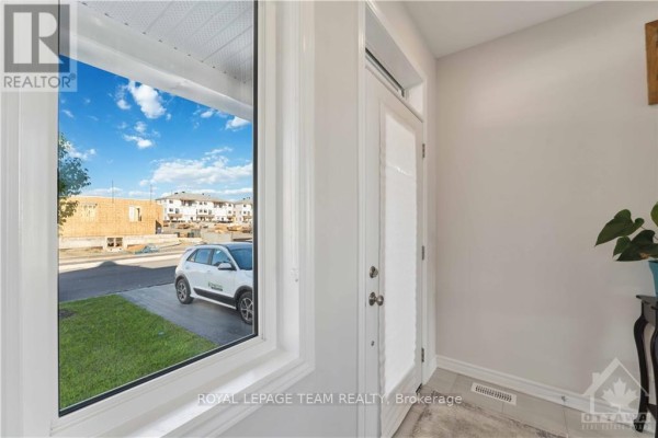 Great room - 4118 Obsidian Street, Ottawa, ON K2J6X9 Photo 4