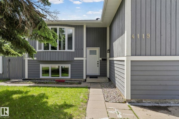 Kitchen - 4119 18 Av Nw, Edmonton, AB T6L3M3 Photo 3