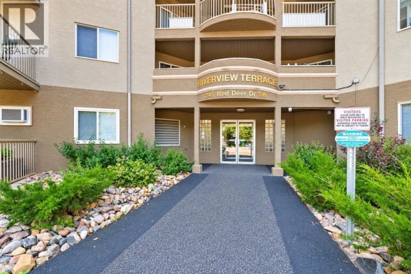 Apartment for sale at 412, 245 Red Deer Drive Sw, Medicine Hat, AB - MLS® XQ8FWa