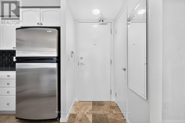Primary Bedroom - 412 - 231 Fort York Boulevard, Toronto, ON M5V1B2 Photo 5
