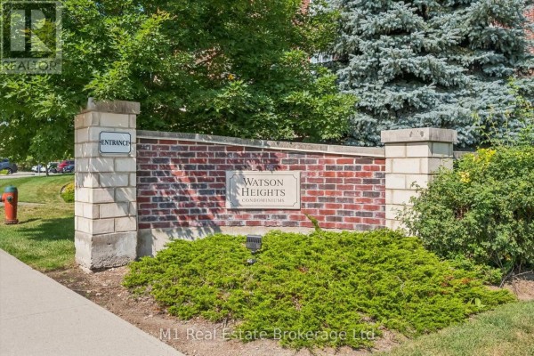 412 - 308 Watson Parkway N, Guelph, ON N1E0G7 Photo 4
