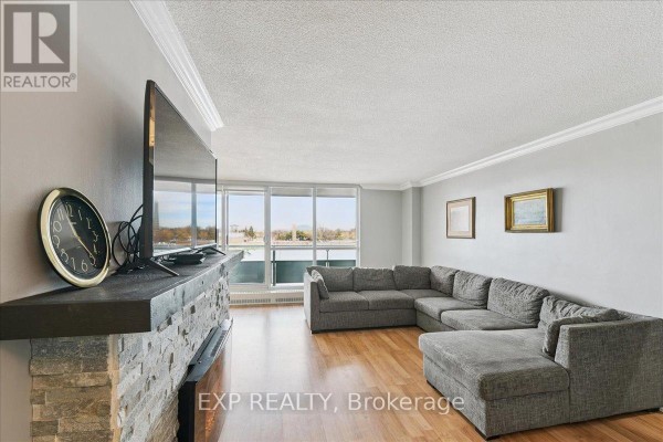 Bedroom 2 - 412 - 44 Longbourne Drive, Toronto, ON M9R2M7 Photo 5