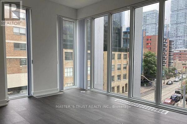 Dining room - 412 - 50 Mccaul Street, Toronto, ON M5T0B6 Photo 2