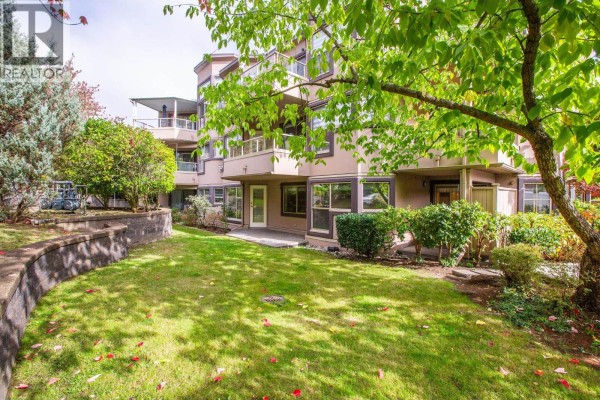 412 78 Richmond Street, New Westminster, BC V3L5T2 Photo 4