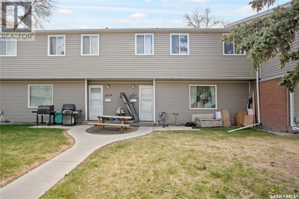 Kitchen - 4122 Castle Road, Regina, SK S4S6A4 Photo 4