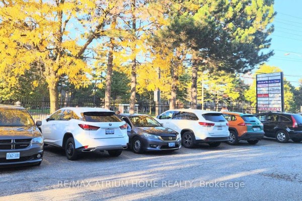 4125 Lawrence Avenue E, Toronto, ON M1E2S2 Photo 4