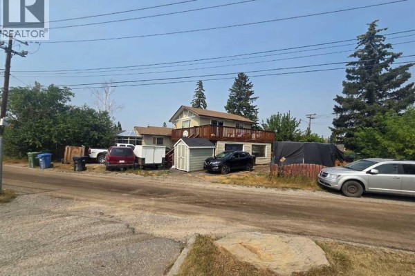 3pc Bathroom - 4127 69 Street Nw, Calgary, AB T3B2J9 Photo 4