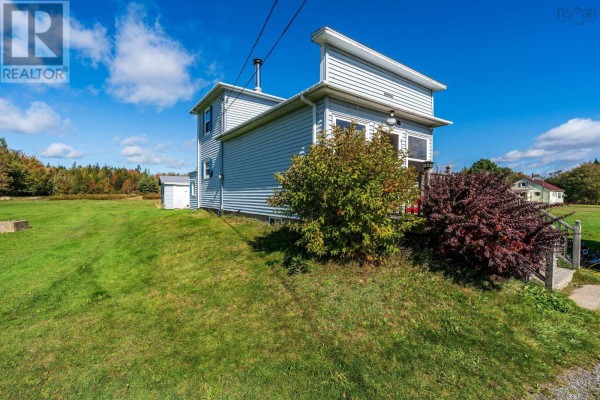 Dining room - 4127 Highway 1, St  Bernard, NS B0W3T0 Photo 3