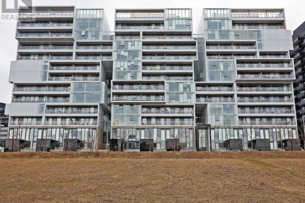 413 - 32 Trolley Crescent, Toronto