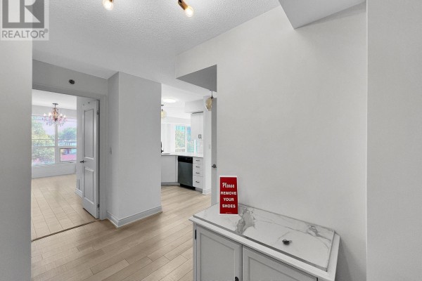 Kitchen - 413 - 760 Sheppard Avenue W, Toronto, ON M3H0B3 Photo 3