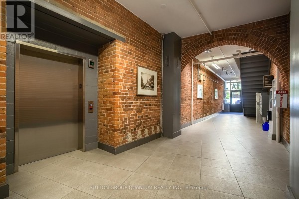 413 - 81a Front Street E, Toronto, ON, photo 2