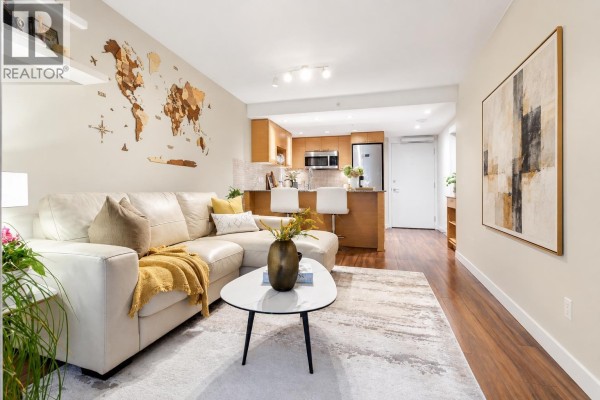 413 135 E 17 Street, North Vancouver, BC V7L0C4 Photo 5